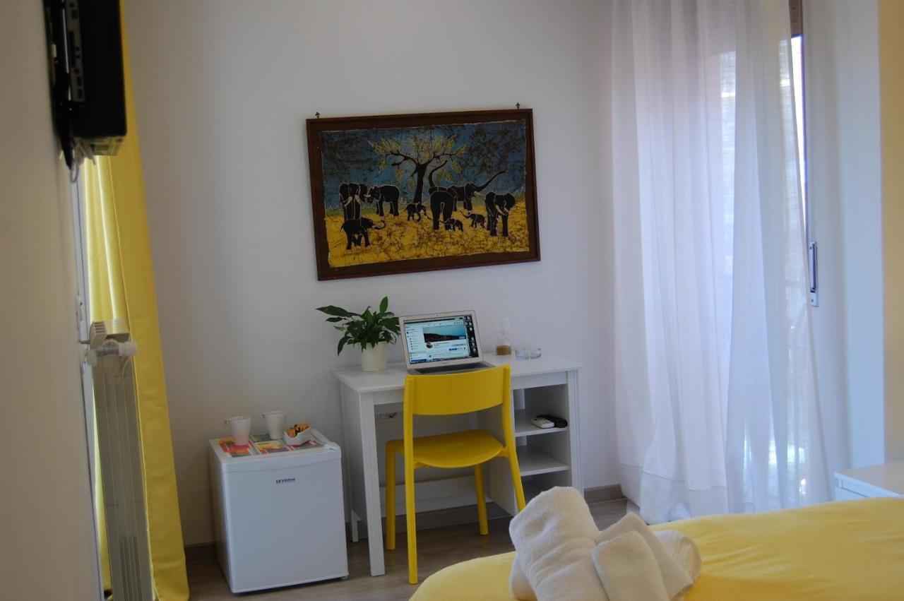 La Reginella Apartment Sorrento Luaran gambar