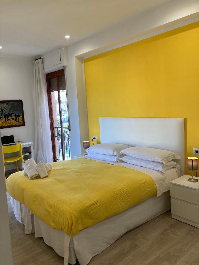 La Reginella Apartment Sorrento Luaran gambar