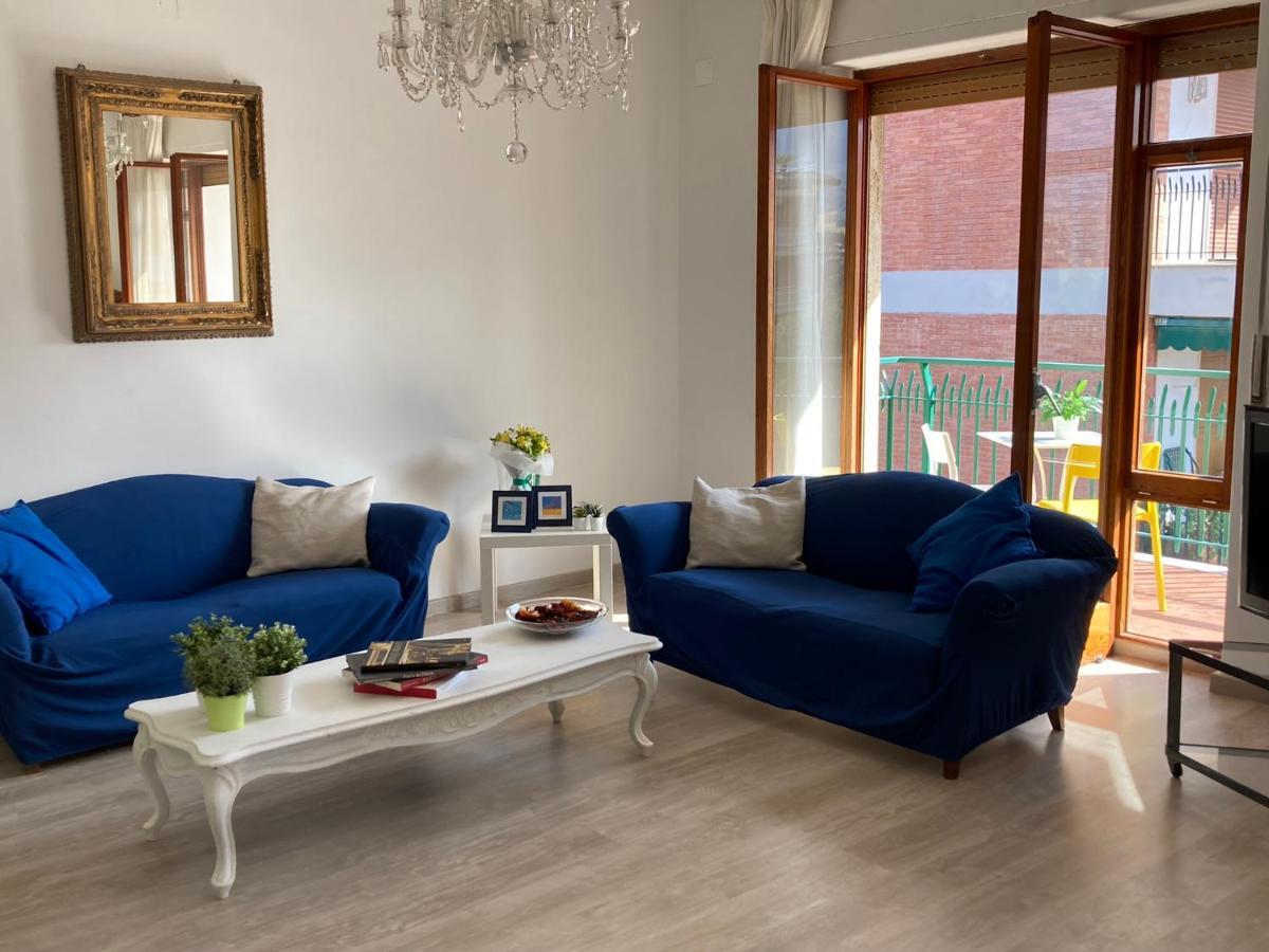 La Reginella Apartment Sorrento Luaran gambar